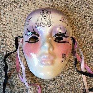Ceramic mask